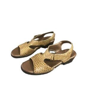 SAS Suntimer Open Strappy Sandals Heel Block Croc Embossed Tripad Gold Tan 9.5